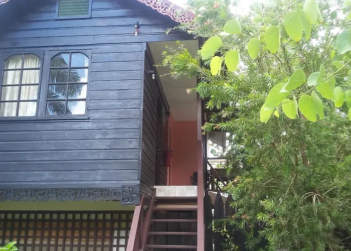 Firefly Beach Cottages