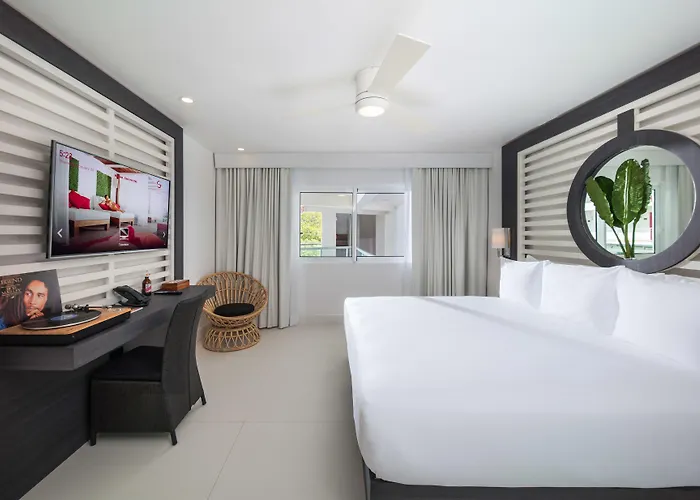 S Hotel Montego Bay - Luxury Boutique All-Inclusive Hotel